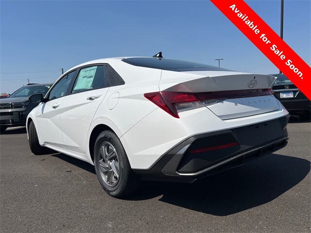 Image of 2025 Hyundai Elantra