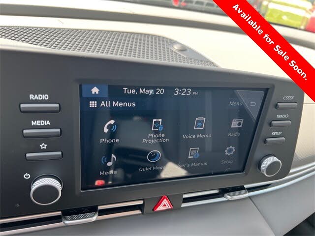 Image of 2025 Hyundai Elantra
