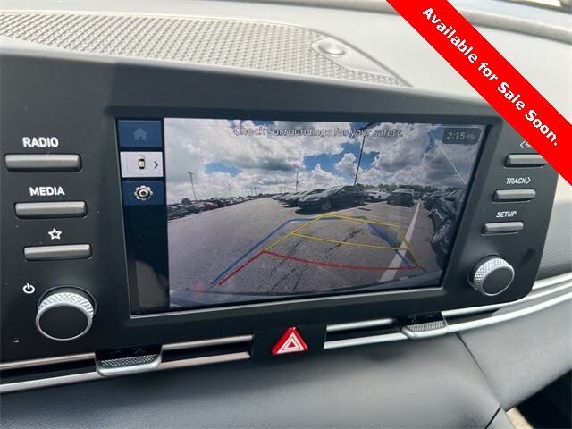 Image of 2025 Hyundai Elantra