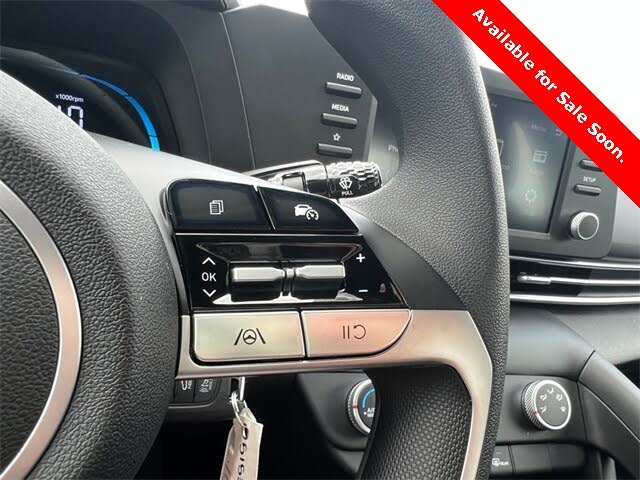 Image of 2025 Hyundai Elantra