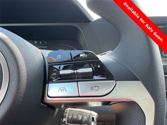 Image of 2025 Hyundai Elantra
