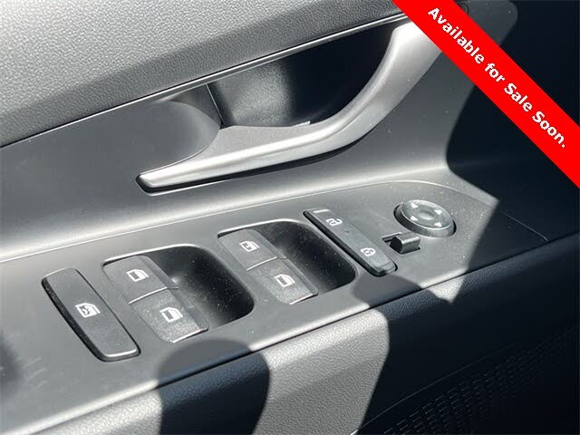 Image of 2025 Hyundai Elantra