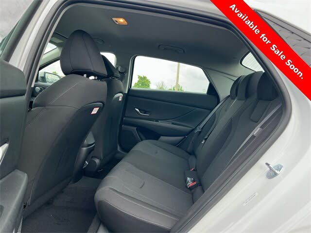 Image of 2025 Hyundai Elantra
