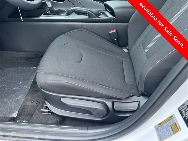 Image of 2025 Hyundai Elantra