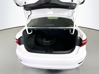 2019 Volkswagen Jetta thumbnail – Miami, FL – 24