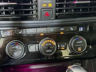 2019 Volkswagen Jetta thumbnail – Miami, FL – 12