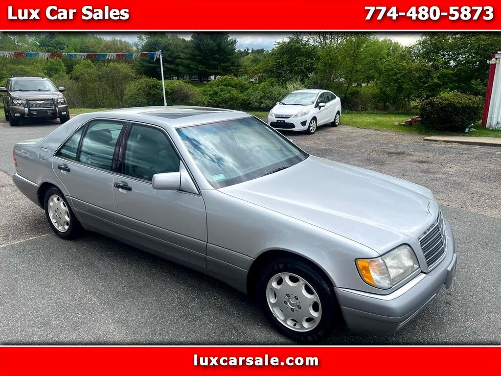 Mercedes-Benz S-Class W140 S 320 SWB