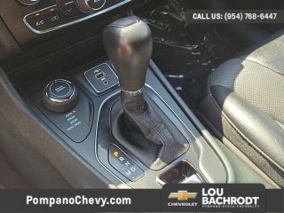 2023 Jeep Cherokee thumbnail – Pompano Beach, FL – 27