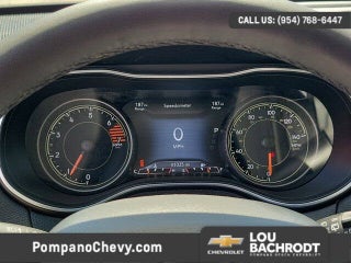 2023 Jeep Cherokee thumbnail – Pompano Beach, FL – 4