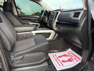 2018 Nissan Titan thumbnail – Hialeah, FL – 20