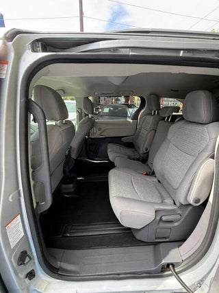 2021 Toyota Sienna thumbnail – Miami, FL – 4