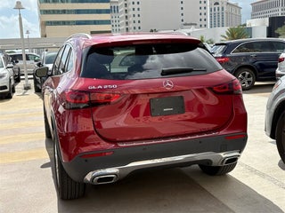 2022 Mercedes-Benz GLA thumbnail – Coral Gables, FL – 3