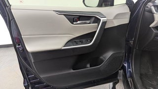 2019 Toyota RAV4 thumbnail – West Palm Beach , FL – 14