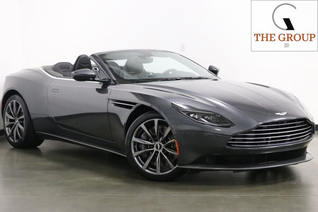 Aston Martin DB11