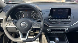 2022 Nissan Altima thumbnail – Miami, FL – 13