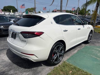 2023 Maserati Levante thumbnail – Miami, FL – 5