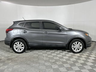 2017 Nissan Rogue Sport thumbnail – Palmetto Bay, FL – 13