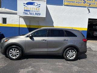 2016 Kia Sorento thumbnail – Hialeah, FL – 21