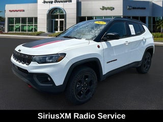 2023 Jeep Compass thumbnail – Pompano Beach, FL – 3