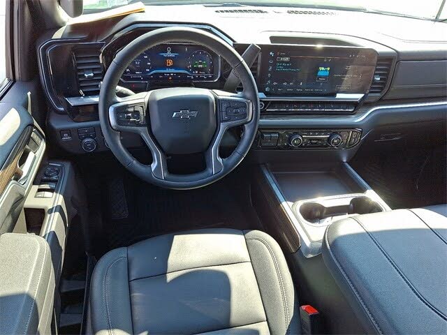 Image of 2025 Chevrolet Silverado 2500