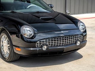 Image of 2002 Ford Thunderbird