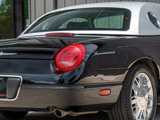 Image of 2002 Ford Thunderbird