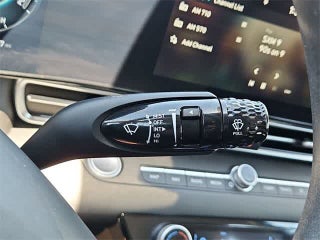 Hyundai ELANTRA Hybrid