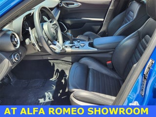 2022 Alfa Romeo Giulia thumbnail – Fort Lauderdale, FL – 10