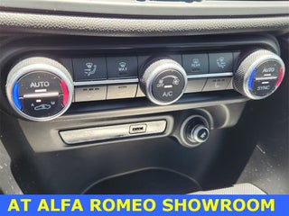 2022 Alfa Romeo Giulia thumbnail – Fort Lauderdale, FL – 20