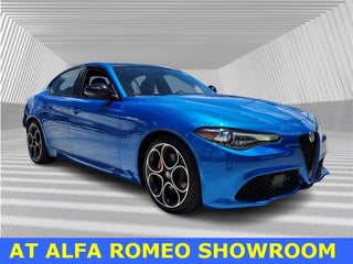 2022 Alfa Romeo Giulia thumbnail – Fort Lauderdale, FL – 8