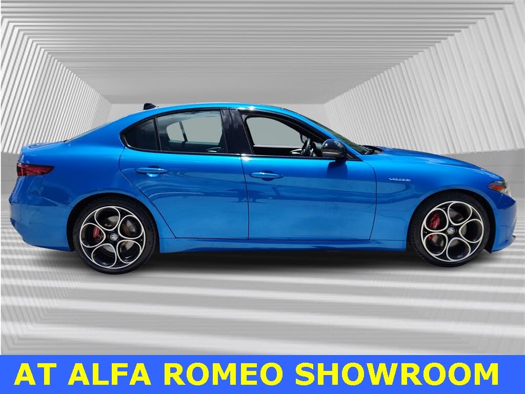 2022 Alfa Romeo Giulia Veloce
                                    for sale in Fort Lauderdale, FL – photo 3