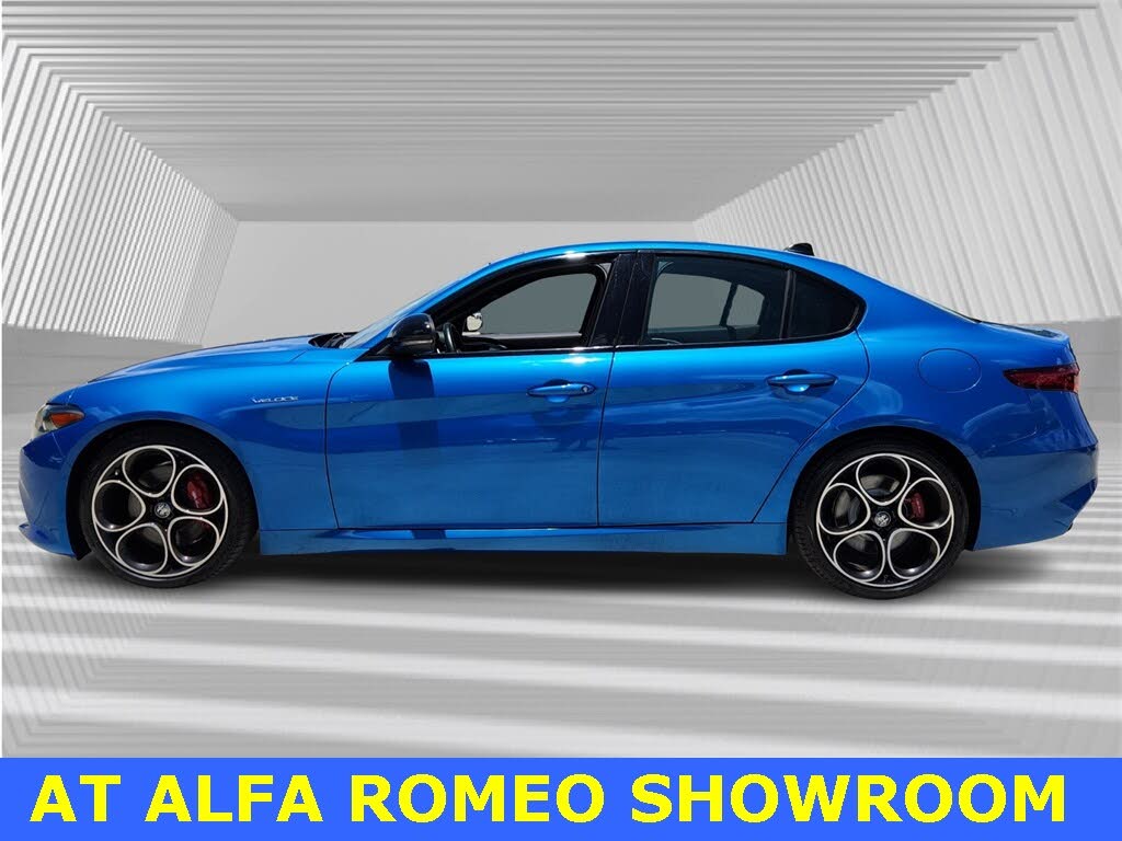 2022 Alfa Romeo Giulia Veloce
                                    for sale in Fort Lauderdale, FL – photo 2