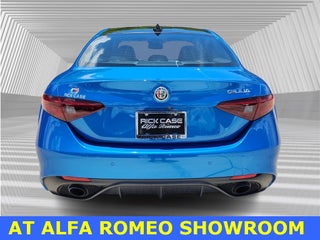 2022 Alfa Romeo Giulia thumbnail – Fort Lauderdale, FL – 5