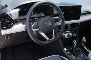 Image of 2025 Volkswagen Taos