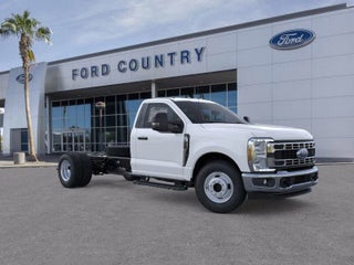 Ford F-350 Super Duty Chassis