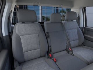 Ford F-350 Super Duty Chassis