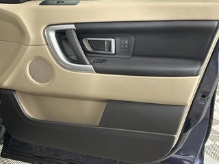 2017 Land Rover Discovery Sport thumbnail – Palmetto Bay, FL – 35