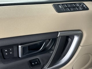 2017 Land Rover Discovery Sport thumbnail – Palmetto Bay, FL – 17