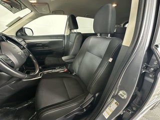 2017 Mitsubishi Outlander thumbnail – Palmetto Bay, FL – 15