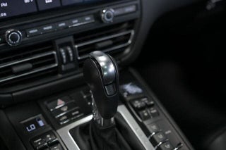 2021 Porsche Macan thumbnail – Doral, FL – 48