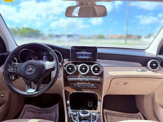 2019 Mercedes-Benz GLC thumbnail – Miami, FL – 27