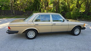 1984 Mercedes-Benz 300-Class thumbnail – Davie, FL – 26
