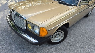 1984 Mercedes-Benz 300-Class thumbnail – Davie, FL – 4