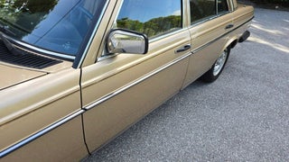 1984 Mercedes-Benz 300-Class thumbnail – Davie, FL – 5