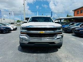 2017 Chevrolet Silverado 1500 thumbnail – Miami, FL – 17