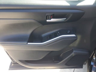 2022 Toyota Highlander thumbnail – Miami, FL – 23