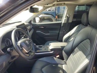 2022 Toyota Highlander thumbnail – Miami, FL – 19