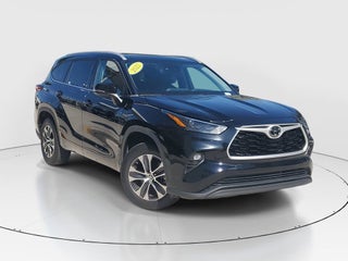 2022 Toyota Highlander thumbnail – Miami, FL – 3