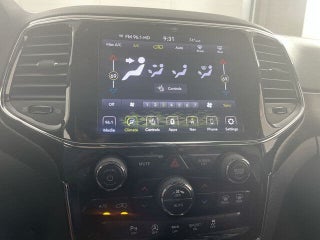 2021 Jeep Grand Cherokee thumbnail – Pompano Beach, FL – 22