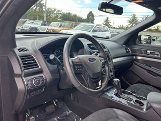 2019 Ford Explorer thumbnail – Hollywood, FL – 10